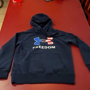 Under armor sweatshirt xs